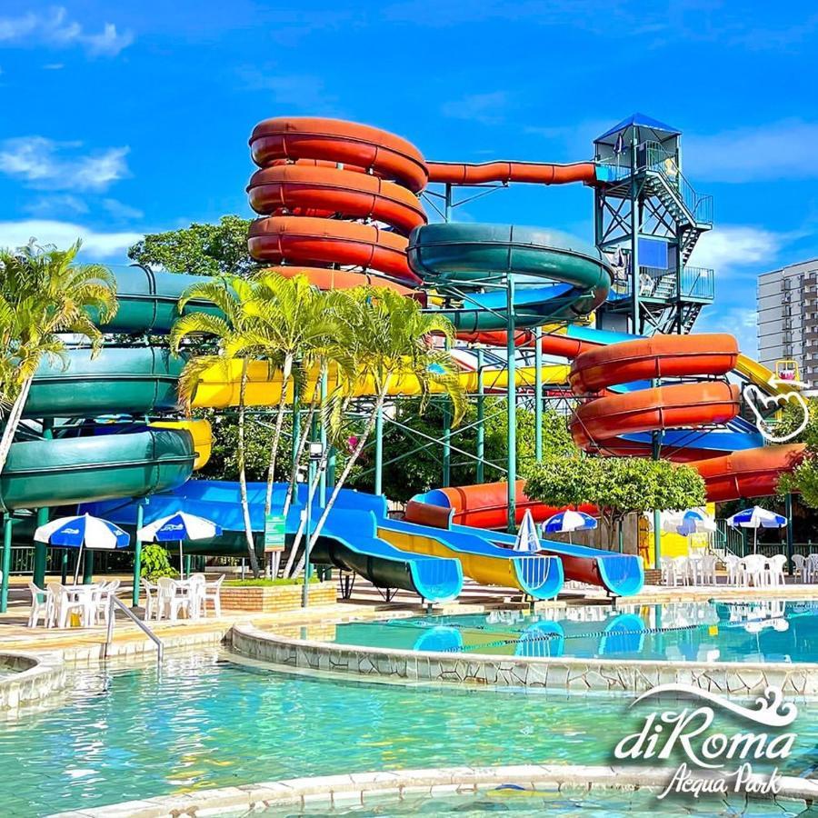 Diroma Resort Internacional Incluso 1 Acesso Ao Acqua Park Vulcao Caldas Novas Dış mekan fotoğraf